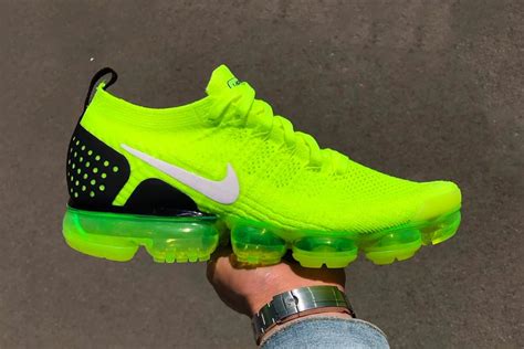 Nike Air VaporMax Flyknit 2 "Volt" First Look | HYPEBEAST