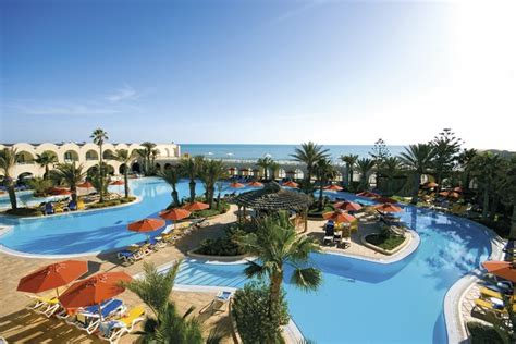 Djerba ou Hammamet : quelle destination choisir pour un premier voyage ...