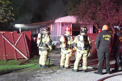 Crews respond to trailer fire in Aldine - HoustonChronicle.com