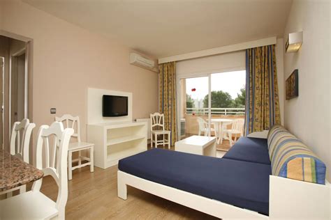 Aparthotel Aquasol Reviews, Deals & Photos 2024 - Expedia.co.uk