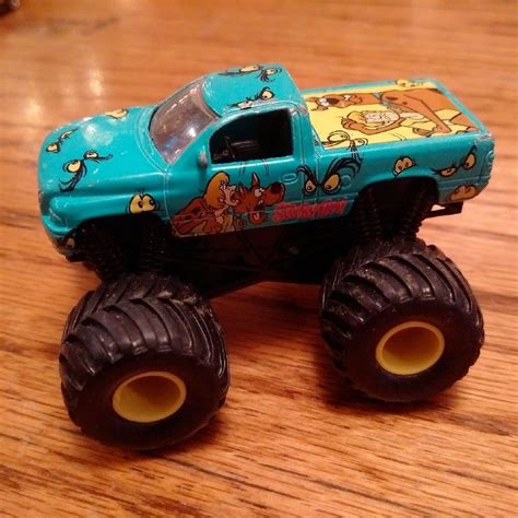 Scooby Doo Monster Truck Die Cast Model Car Toy | Monster trucks, Toy ...