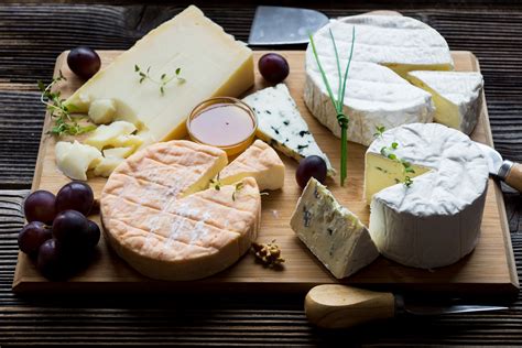 These Are The Very Best Cheese Tasting Tours In France • Travel Tips