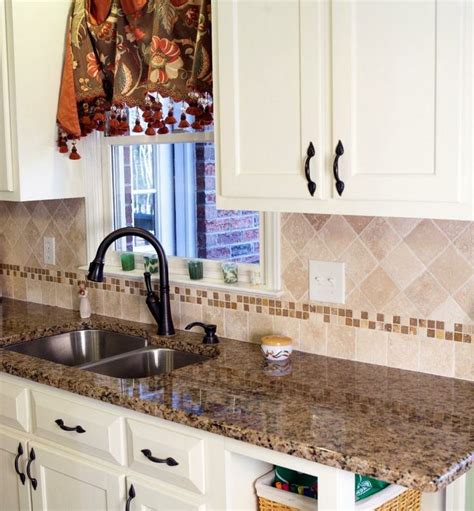 Mirador Gold 4x4 travertine tile backsplash 9 17 13 | Travertine tile backsplash, Travertine ...