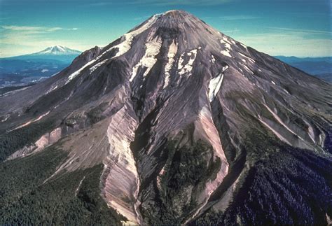 File:Mount St. Helens 1979.jpg - Wikimedia Commons