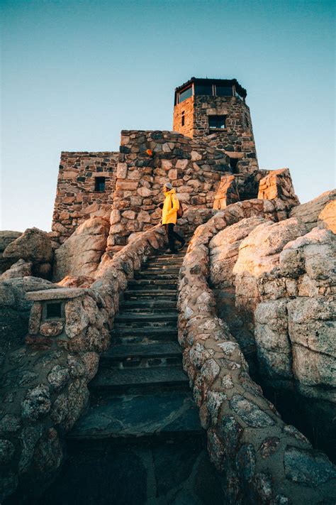 Discover one of the most beautiful hikes in the USA...in South Dakota ...