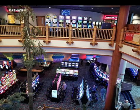 Chinook Winds Casino Resort - Casino Air