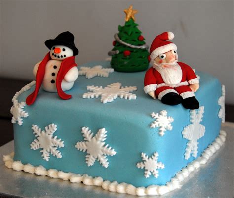 Free greeting cards, Download cards for festival: Christmas cake, Christmas cake recipe ...