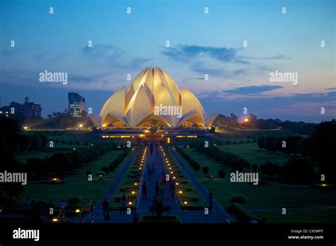 View of the Lotus temple at night, Delhi, India Stock Photo - Alamy