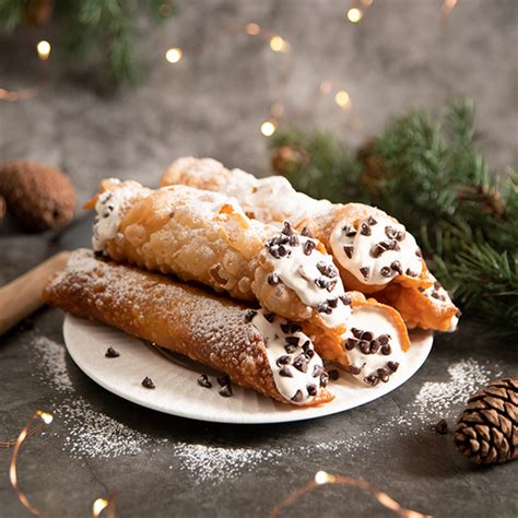 Exploring Cannoli: History of the Sicilian Dessert and 7 Fun Recipes ...