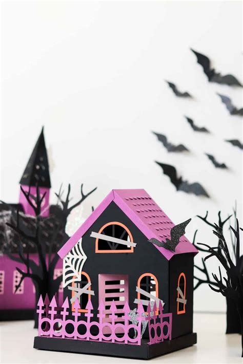 Spooky Halloween Paper House - Sweet Red Poppy