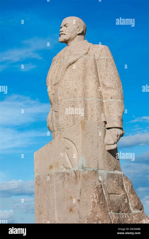 Lenin Statue, Siberian City of Anadyr, Chukotka Province, Russian Far ...