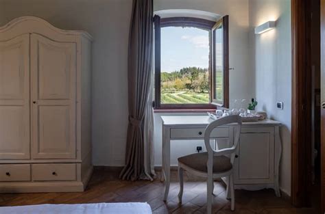 Rooms and suites in San Gimignano | Agriturismo Mormoraia, Val d'Elsa ...