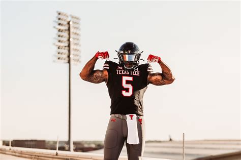 Texas Tech Throwback Uniform — UNISWAG