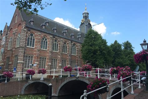 Universiteit Leiden (LEI) (Hague, Netherlands)