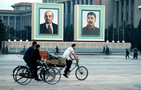 50 Impressive Photos That Capture Everyday Life of China in the Late ...