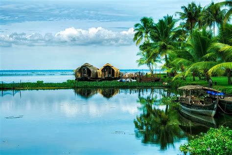 Kerala Honeymoon Package | FTRHolidays