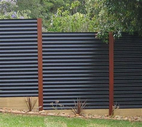 Creative Privacy Fence Ideas For Gardens And Backyards | Privacy fence designs, Cheap privacy ...