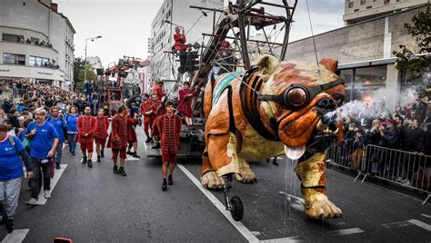 Royal de Luxe organisera un grand spectacle dans les rues de Nantes et ...