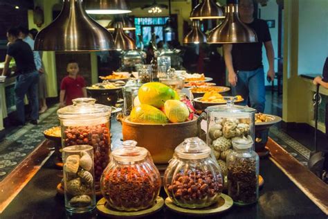 Buffet at Sen Tay Ho Restaurant in Hanoi, Vietnam, April 2021. Classic Restaurant Interior ...