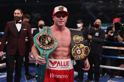 Asociación Mundial de Boxeo reconce al 'Canelo' Álvarez