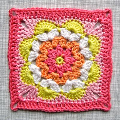 Color 'n Cream Crochet and Dream: Crochet Pattern Flower Coaster Square