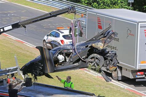 UPDATE: Koenigsegg One:1 Destroyed in Nurburgring Crash, Hypercar Caught Fire - autoevolution