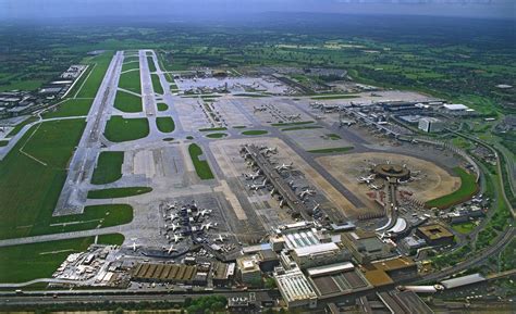 Gatwick to get £1 billion upgrade | Construction News