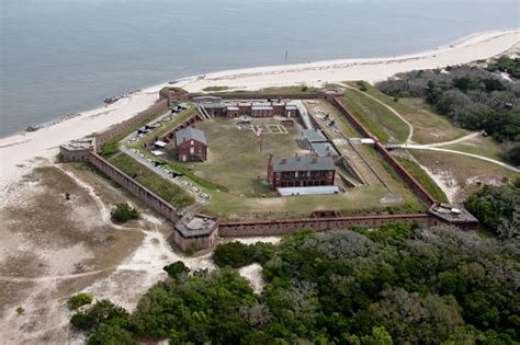 Aerial View Of Fort Clinch Stock Photo - Download Image Now - Civil War ...