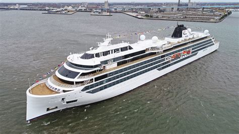 New Viking cruises to sail between Milwaukee and Antarctica in 2023