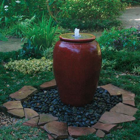 build a fountain - FineGardening