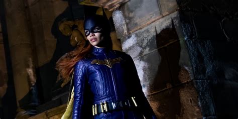 Leslie Grace Shares A First Look At Her Batgirl Costume