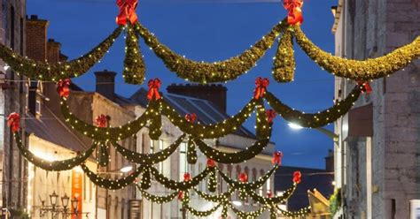 Christmas in Ireland: 18 Holiday Traditions in the Emerald Isle