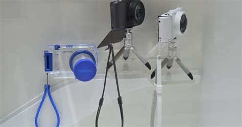 Galaxy Camera accessory prototypes shown off by Samsung - The Verge