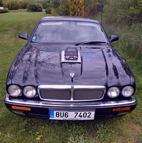 1995 Jaguar XJ-X300 Sport 4.0 (244 cui) gasoline + LPG 177 kW