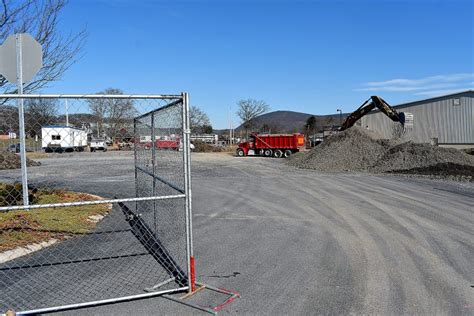 Site for future Geisinger Clinic sees activity | News, Sports, Jobs - The Express