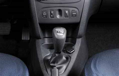 Dacia introduces the automatic transmission on Logan, Logan MCV, Sandero and Sandero Stepway ...