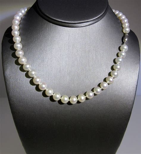 Japanese Akoya Pearl Necklace