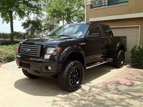 Ford f150 with 35 tires