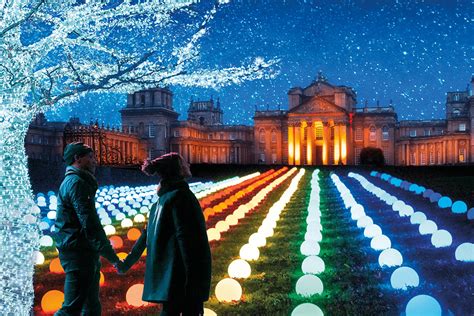 blenheim-palace-christmas-trail-lights-illuminations - The Family Holiday Guide