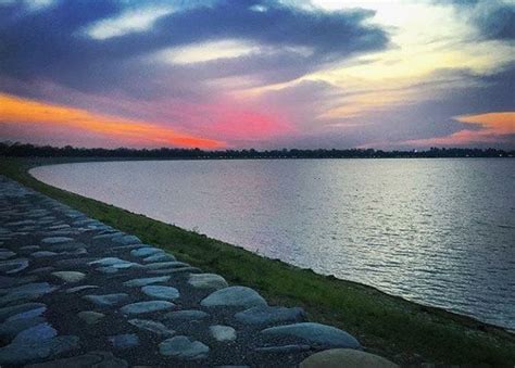 Sukhna Lake Chandigarh Amazing India, Chandigarh, Urban Landscape, Bedroom Wall Art, Cute Couple ...