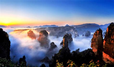 Zhangjiajie Travel Guide: Top Thing to See, Best Time to Visit, Local ...