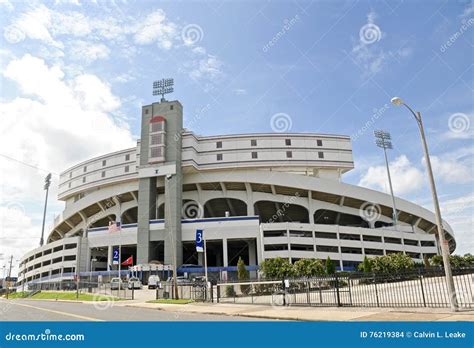 Liberty Bowl Memorial Stadium, Memphis Tennessee Editorial Stock Image - Image of midtown, bowl ...