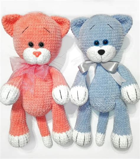 Large plush cat amigurumi pattern | Amiguroom Toys