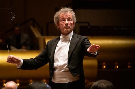 Franz Welser-Most conducting the New York Philharmonic | Flickr