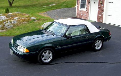 Deep Emerald Green 1992 Ford Mustang Convertible - MustangAttitude.com Photo Detail