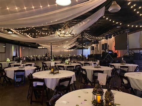 How to Find the Perfect Prom Venue – Timber Creek Talon