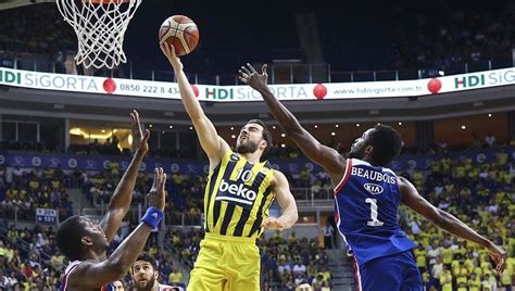 Basketball: Fenerbahce beat Efes to tie finals series