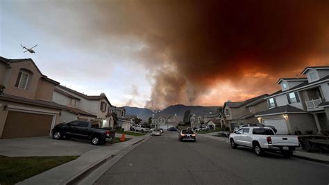 Fast-moving 1,400-acre brush fire prompts mandatory evacuations - ABC7 Chicago