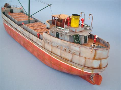 1/72 Brockley Combe, 1938 Cargo Ship - Navarino Models - REVIEWS: Model kits - Model Ship World ...