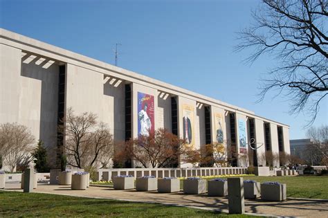File:National Museum of American History 1.jpg - Wikipedia
